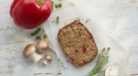 Linzen-tomatensalade met Pusta Pleaser burger